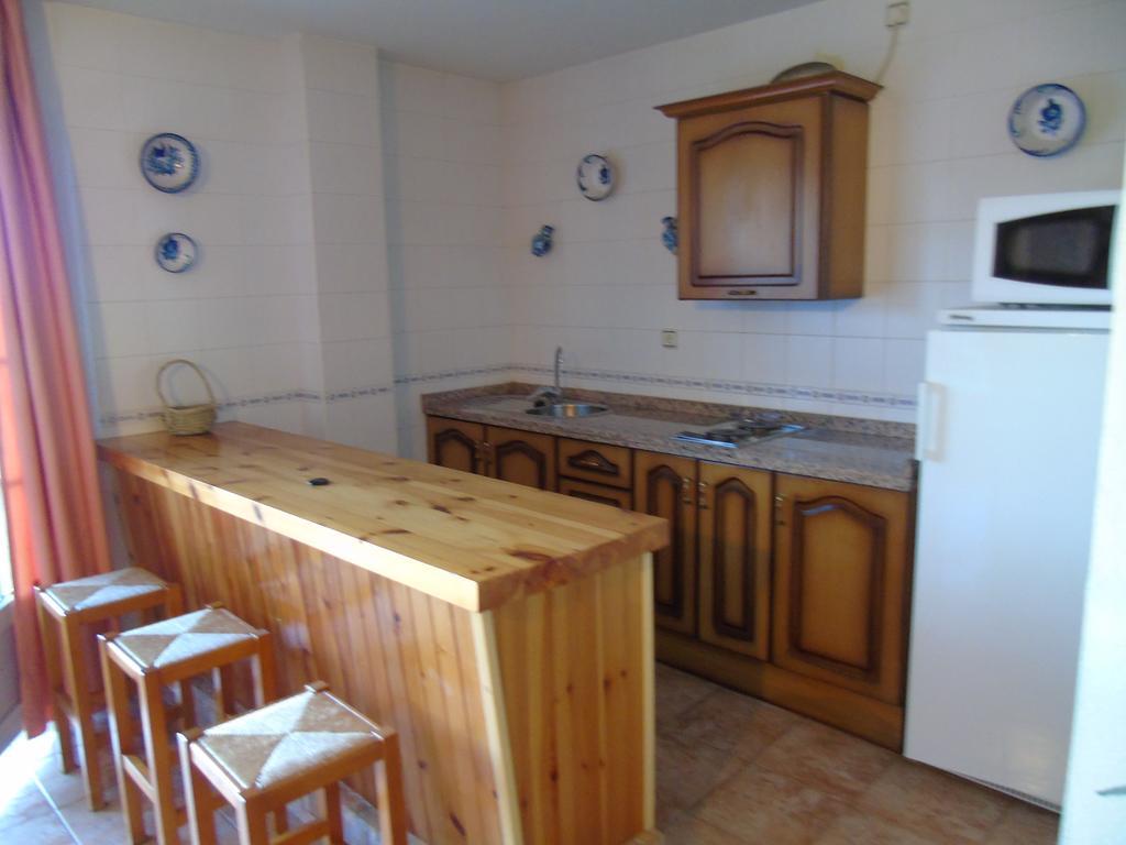 Apartamentos Turisticos Cumbres Verdes La Zubia  Δωμάτιο φωτογραφία