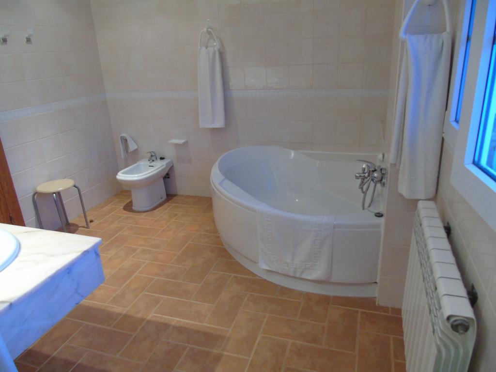 Apartamentos Turisticos Cumbres Verdes La Zubia  Δωμάτιο φωτογραφία