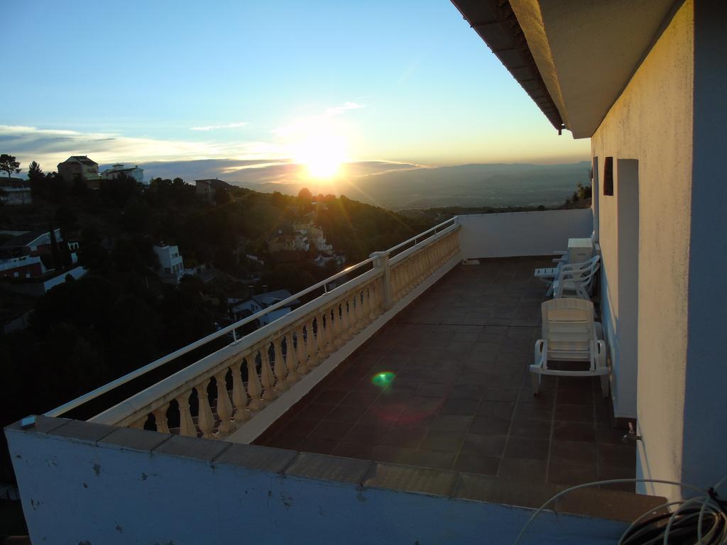 Apartamentos Turisticos Cumbres Verdes La Zubia  Εξωτερικό φωτογραφία