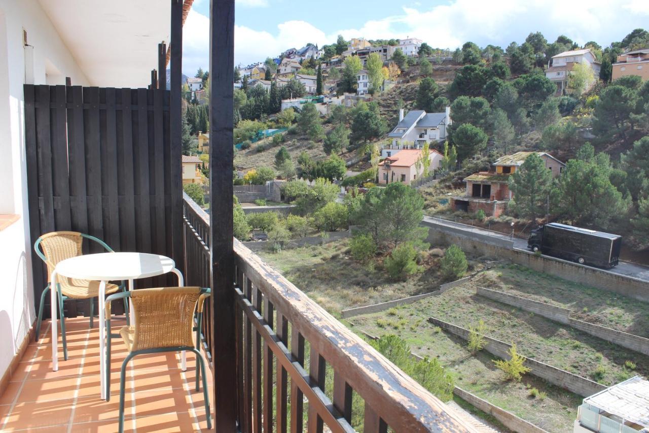 Apartamentos Turisticos Cumbres Verdes La Zubia  Εξωτερικό φωτογραφία