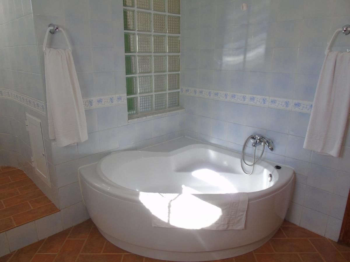 Apartamentos Turisticos Cumbres Verdes La Zubia  Εξωτερικό φωτογραφία