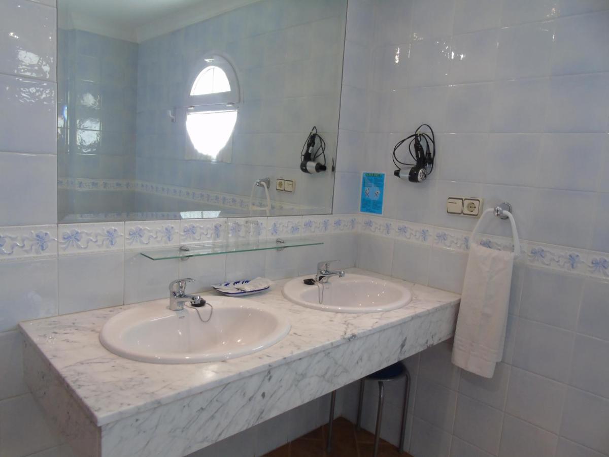 Apartamentos Turisticos Cumbres Verdes La Zubia  Εξωτερικό φωτογραφία